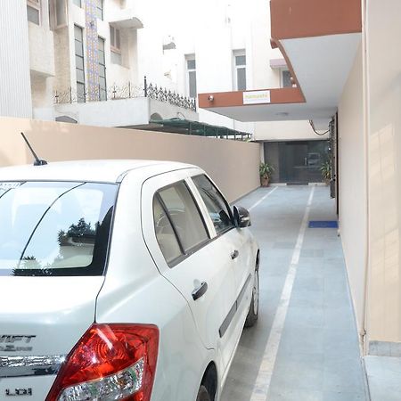 Namaste Apartments Neu-Delhi Exterior foto