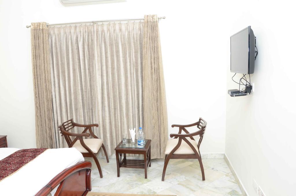 Namaste Apartments Neu-Delhi Exterior foto